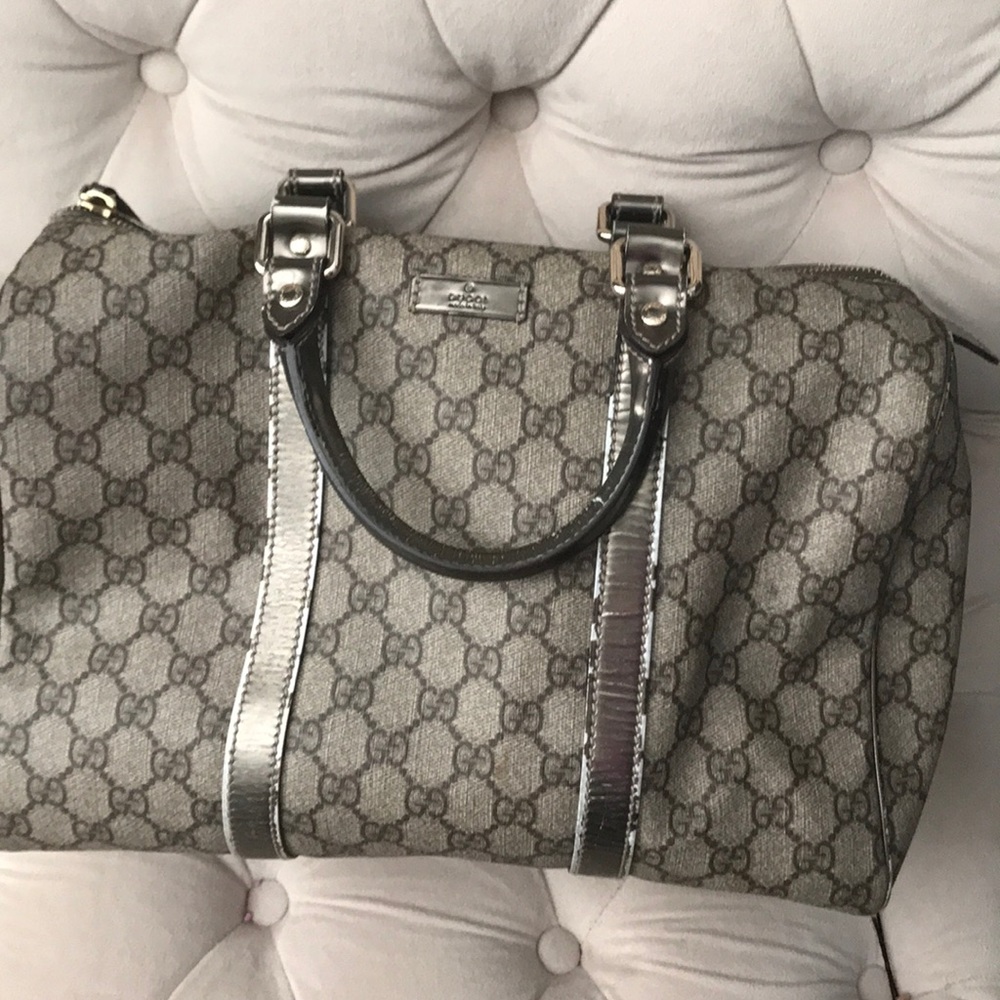 Authentic GUCCI bag